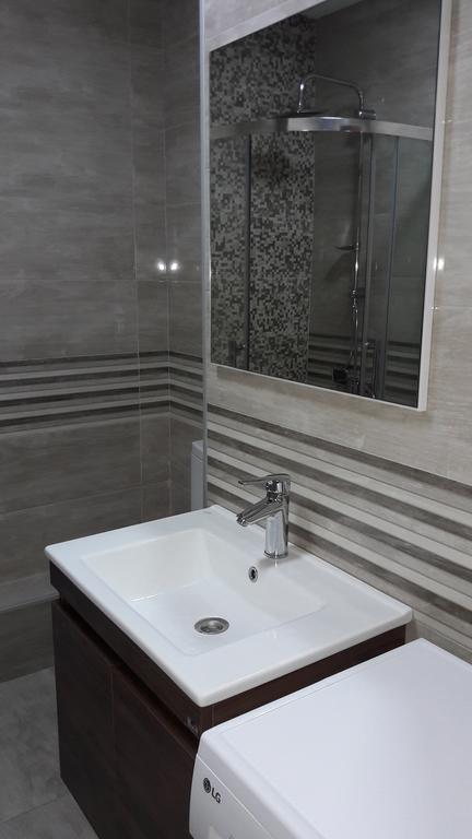 Asmati Apartment 2 Μπατούμι Εξωτερικό φωτογραφία